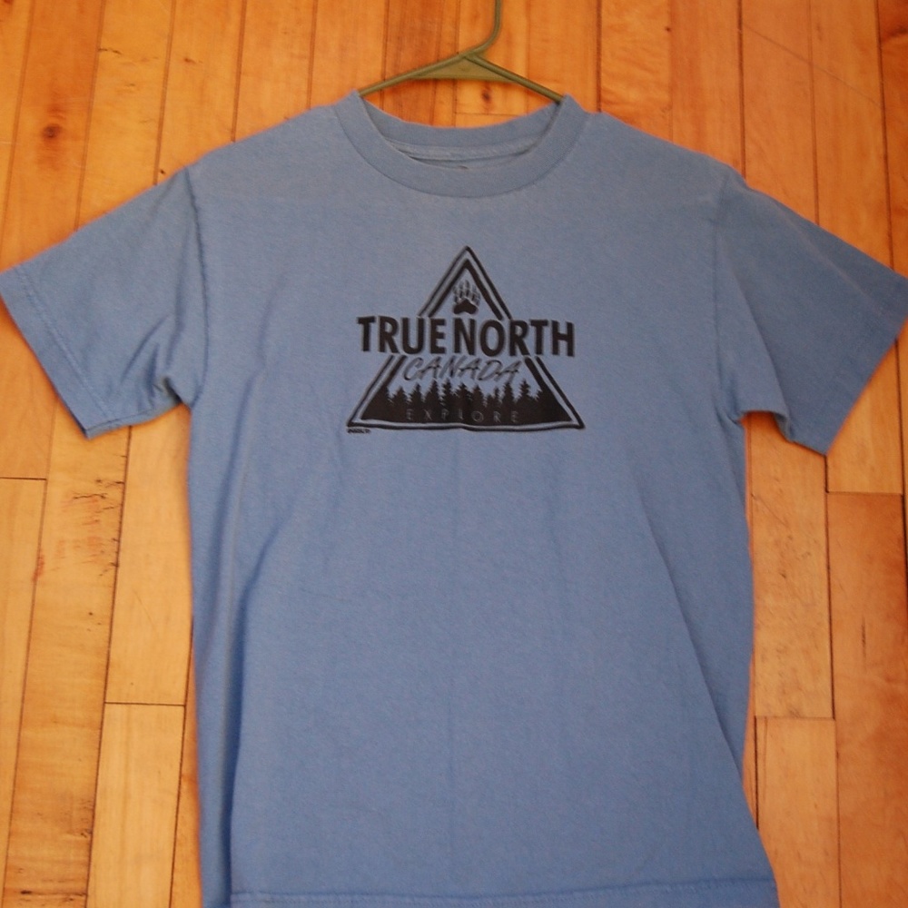Unisex Canada T-Shirt